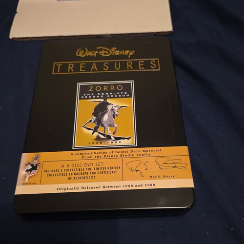 New walt disney treasures - new,